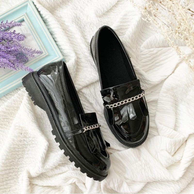 Sepatu Docmart Kalina / Sepatu Loafers Wanita / Sepatu Wanita