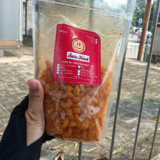 

Makaroni Ratu Kriuk (Cemilan Santai)