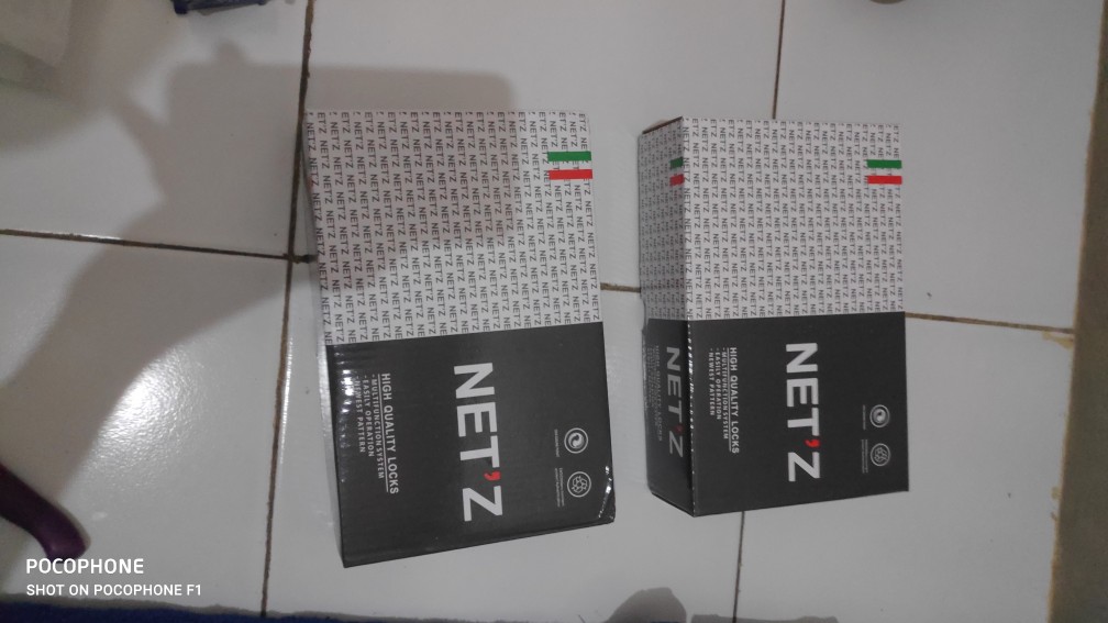 Kunci Pintu Rumah Set Tanggung ( Medium ) Sn/ Np Segi Netz