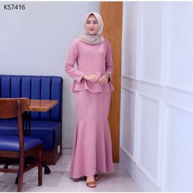 Set gamis atasan dan rok aksen mutiara mermaid