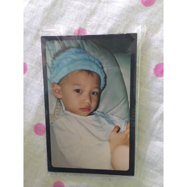 PHOTOCARD STRAYKIDS HYUNJIN CHILDHOOD