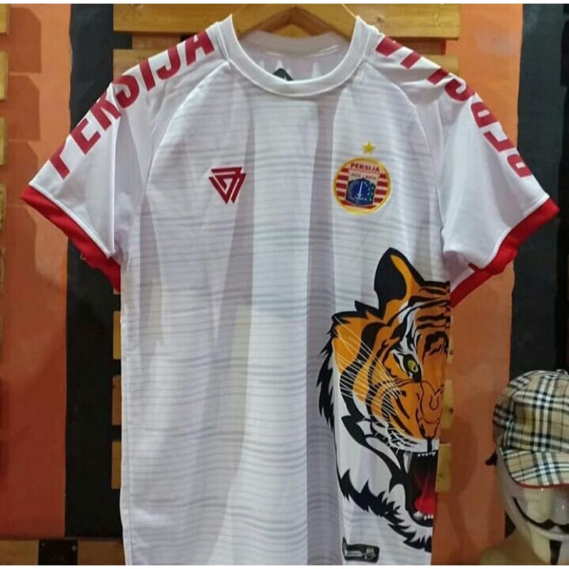 JERSEY-ROAR-PERSIJA