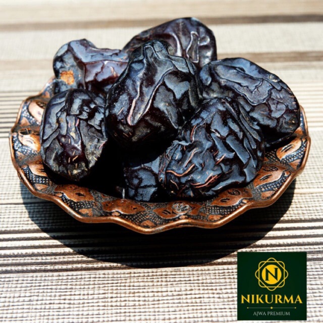 

Kurma Ajwa Premium Nikurma