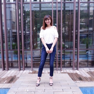 HOPYLOVY CELANA  JOGGER  JEANS  ADELINA NAVY LIST OFW 