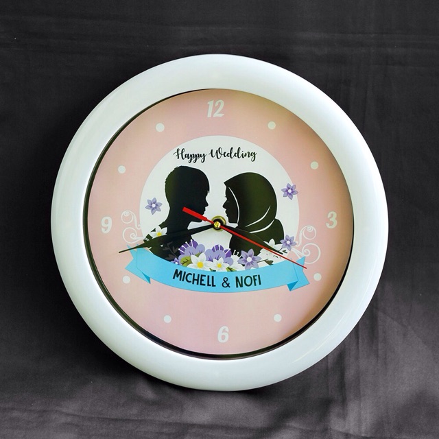 Jam dinding siluet couple