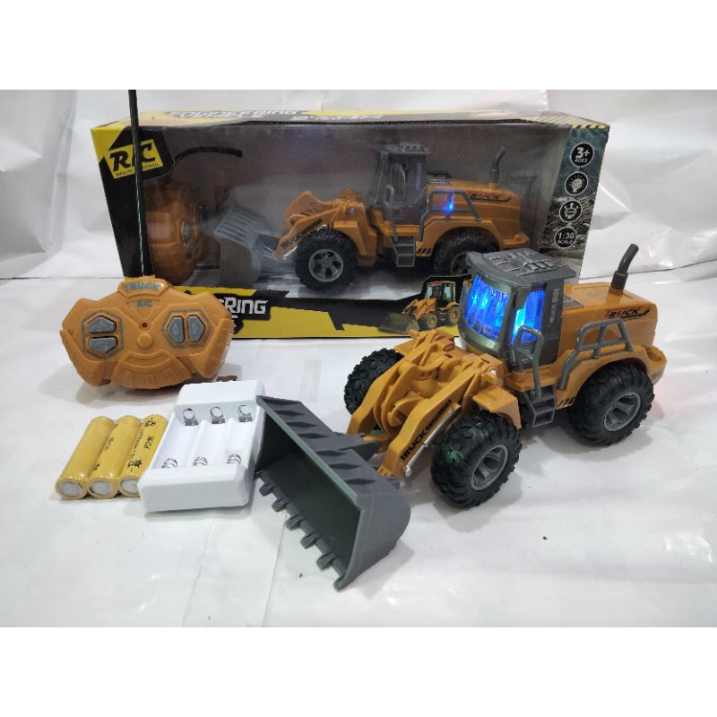 RC 1:30 Engineering Vehicle Mobil Remote Control Truck Truk Excavator Beko Traktor Buldozer Rdr 1105