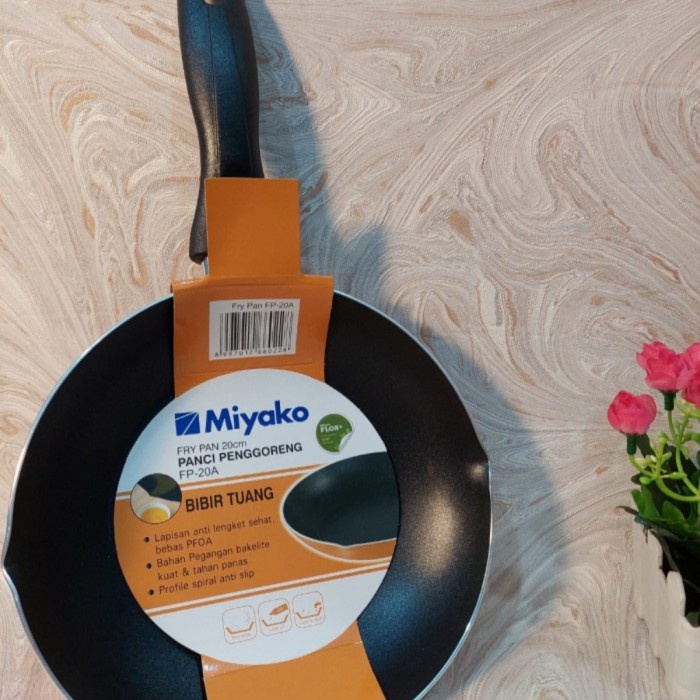 fry pan miyako wajan 20cm / teflon / wajan anti lengket