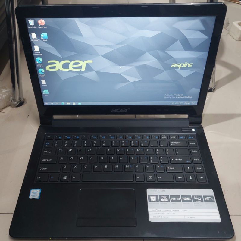 acer z476-31TB Core i3 6006U RAM 4GB SSD 128GB/HDD 500GB