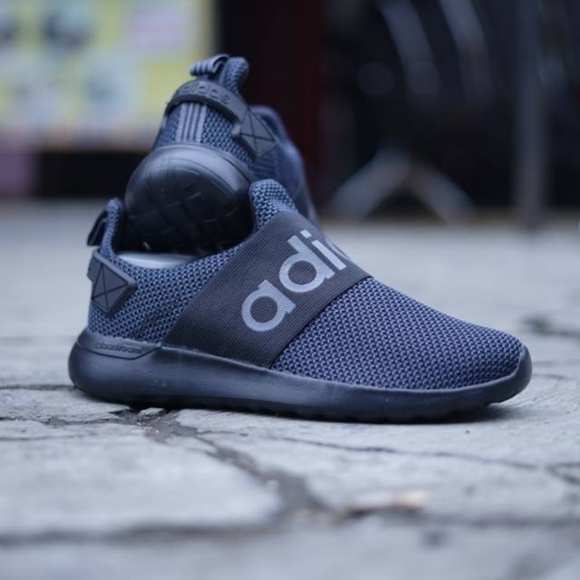 Original BNWB Sepatu Running Adidas Lite Racer BYD Slip On Full Black