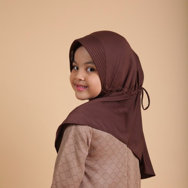 JILBAB ANAK SEKOLAH BAHAN KAOS MURAH SERUT BELAKANG / HIJAB ANAK TK KAOS / KERUDUNG ANAK PEREMPUAN T