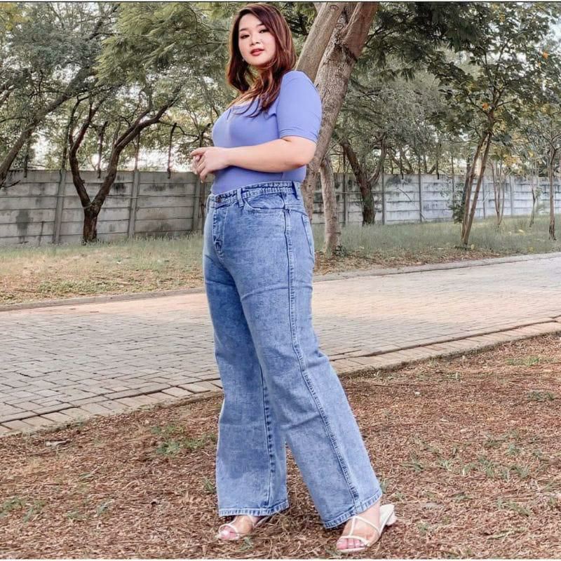 JUMBO HAIGHWAIST KULOT JEANS WANITA LOOSE BIG SIZE 31-42 // JUMBO KULOT JEANS WANITA LIPAT