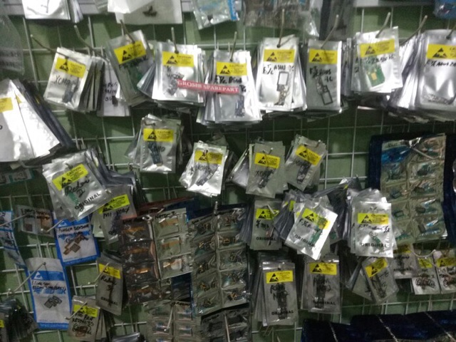 Ic lampu iphone 5G ori