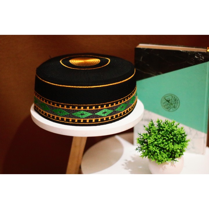 PECI BORDIR ANAK DAN DEWASA PECI UST ADI HIDAYAT EMAS HIJAU HITAM