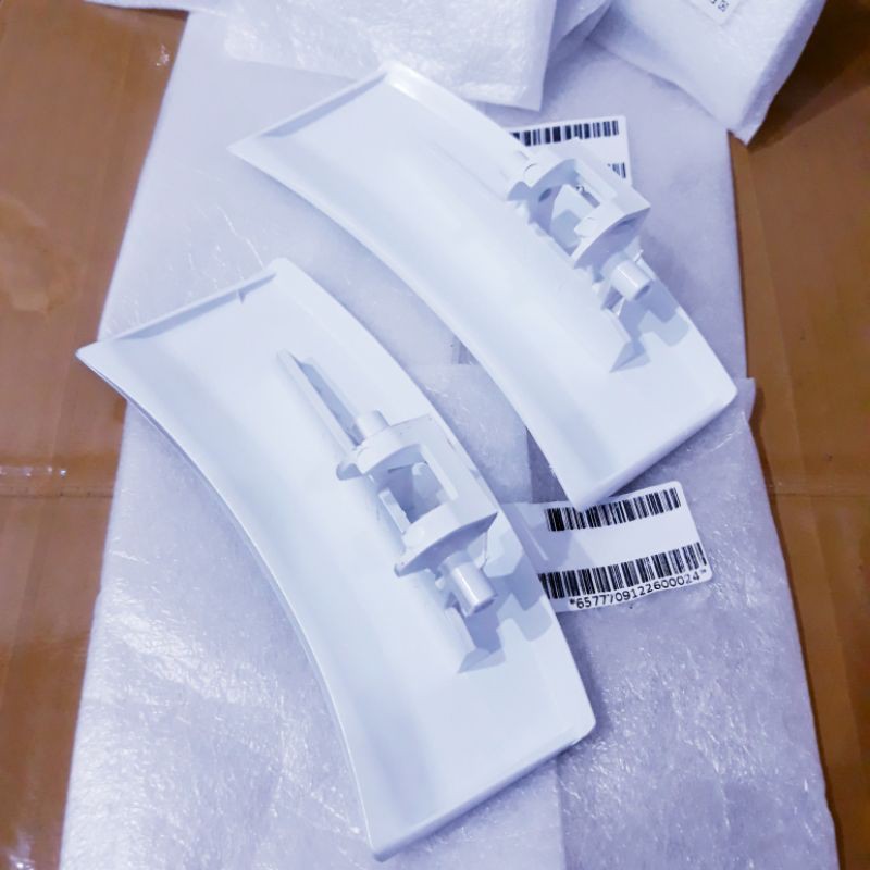 HANDLE PINTU MESIN CUCI ELECTROLUX FRONT LOADING