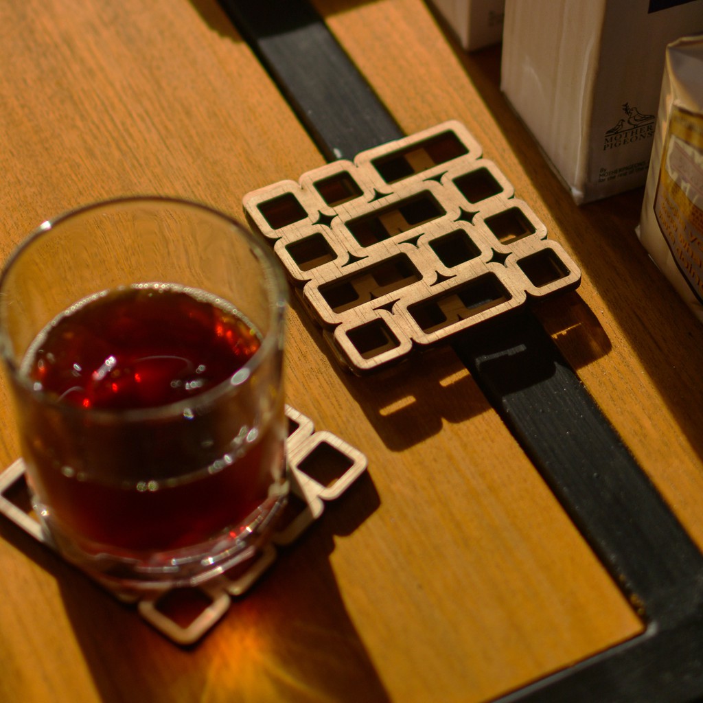 ERGOO Tatakan Gelas Kayu Ergoo / Wooden Coester