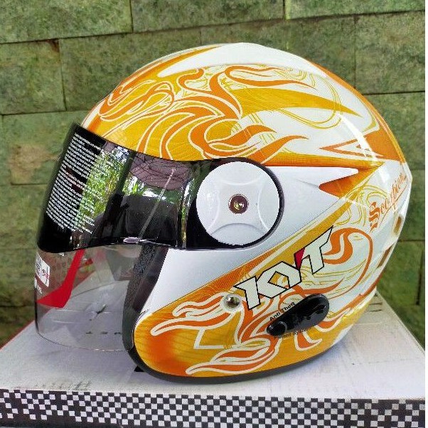Helm KYT Scorpion 2 Lady