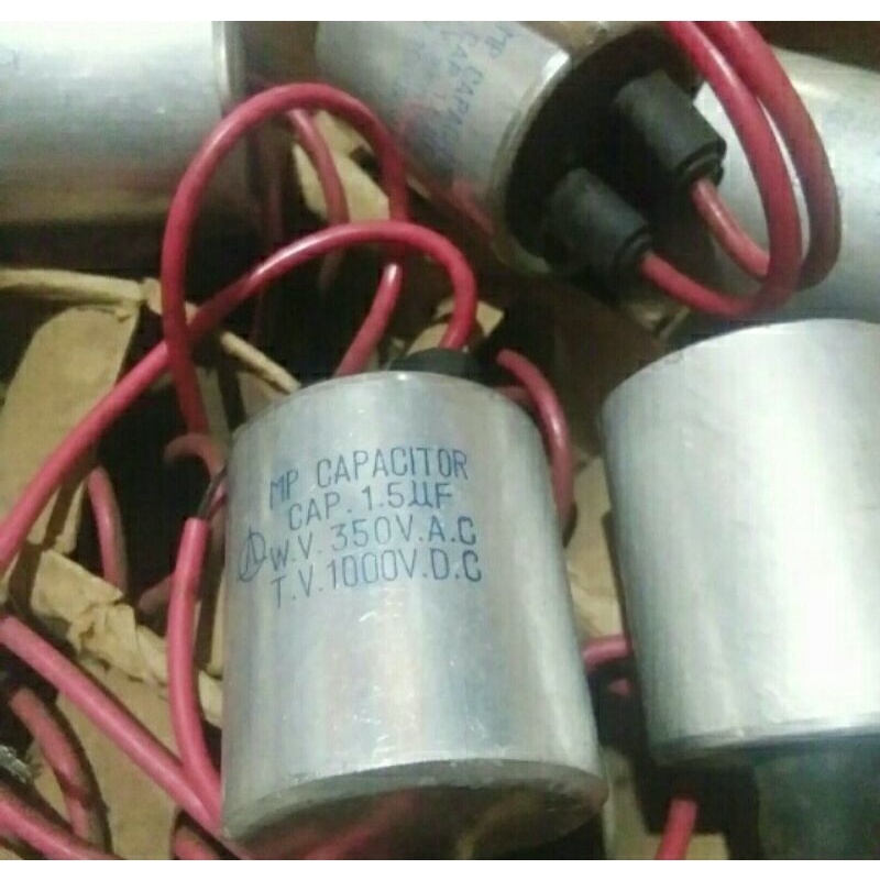 CAPACITOR - CAP : 1,5UF - W. V : 350V. AC - T. V : 1000V. DC