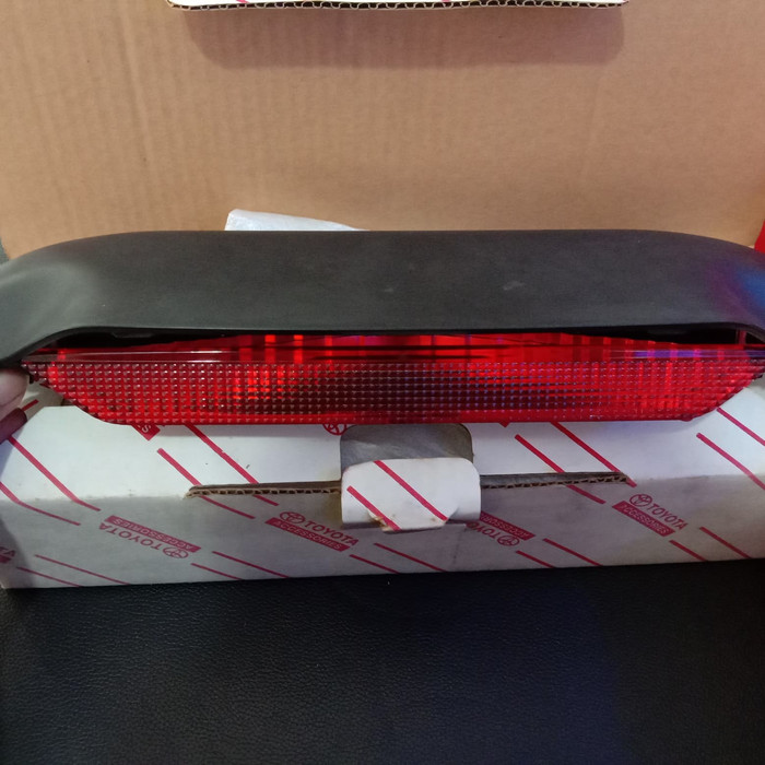 Lampu stop Rem mobil
