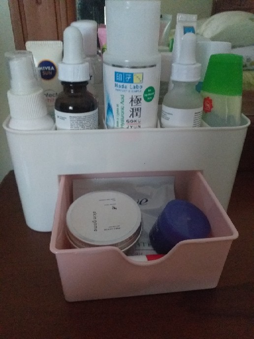 Kotak Organizer Tempat Penyimpanan Perlengkapan Kosmetik Perhiasan Rak Make Up
