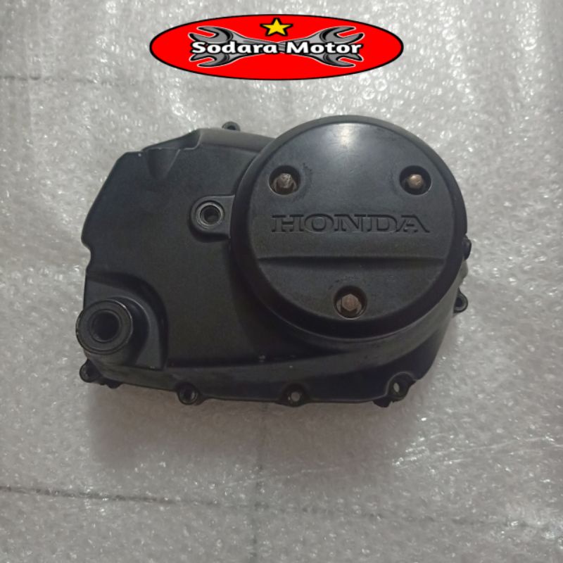 Blok kopling Blok oli Blok mesin bagian kanan Honda Supra X125 original