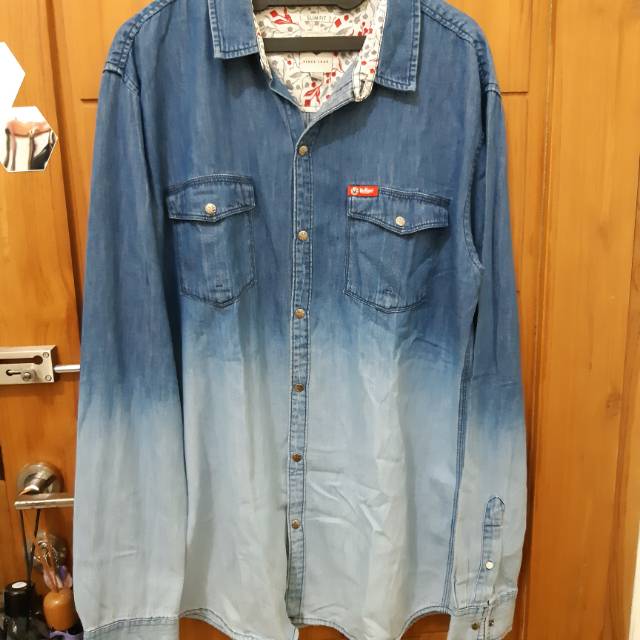 Kemeja Denim Lee Cooper