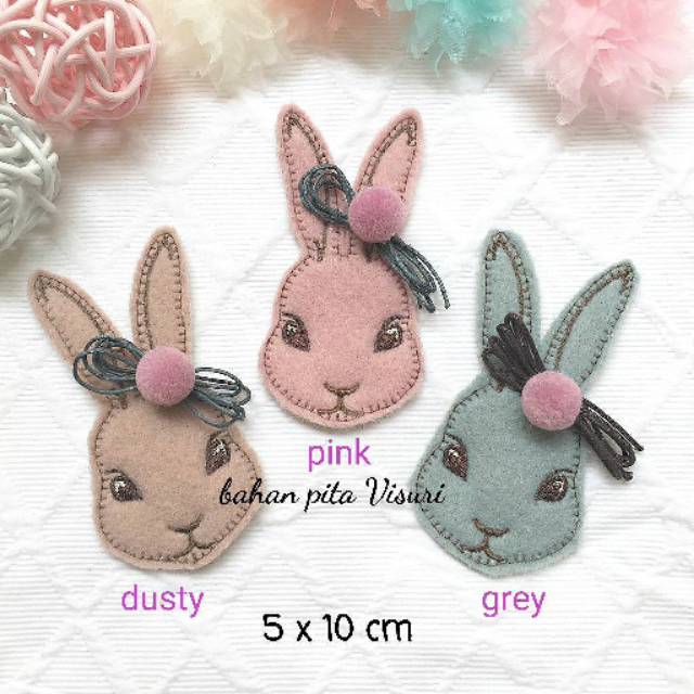 Aplikasi Bunny Flanel Bordir Flat Pompom Tali Lilin 5 x 10 cm