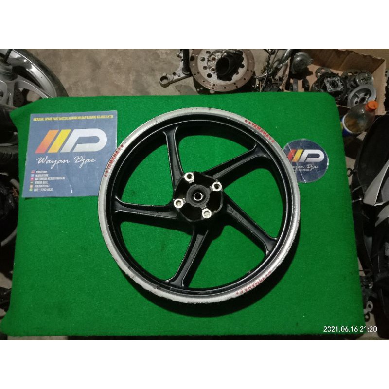 pelek honda beat karbu depan saja