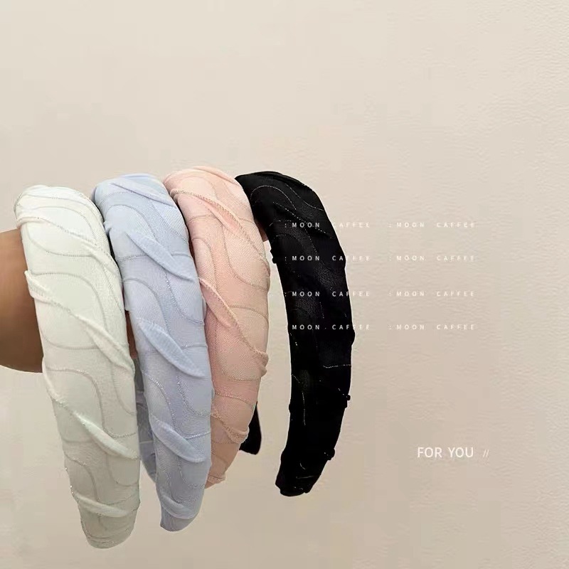 GIRLY WAVE PATTERNED KOREAN WOMEN SOFT COLOR PADDED WIDE CURLY LINE PATTERNED MOTIF BRIMMED HEADBAND HAIRBAND HAIR BAND/ BANDO BENDO BANDANA WANITA KOREA WARNA PASTEL TERANG TEBAL LEBAR AKSESORIS RAMBUT KAIN