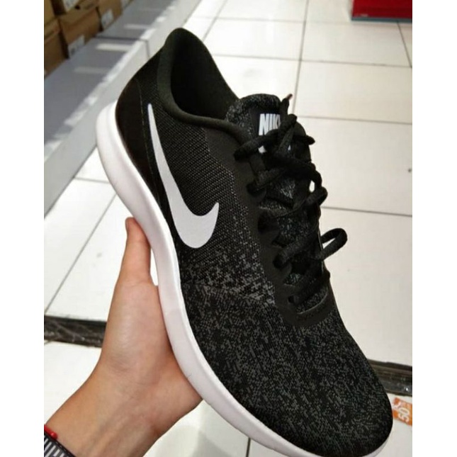 Preloved Sepatu Nike Size 37