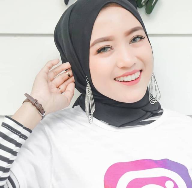 A151 Anting hijab juntai susun