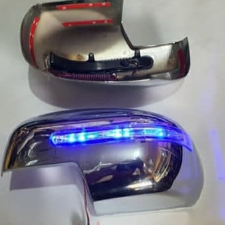 MIRROR Cover TUTUP spion MOBIL SUZUKI ERTIGA 2011 2012 2013 2014 2015 2016 2017 LAMPU LED sen kuning senja biru CHROME CROME