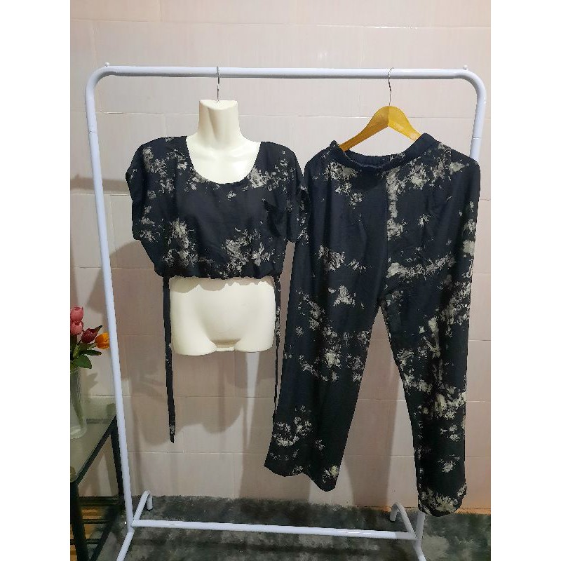 Set Gita Crop / Set Crop / Setelan Celana Panjang / Set Tie Dye
