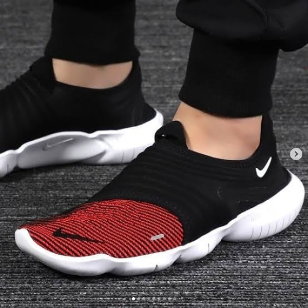 ORIGINAL BNIB Nike FREE RN FLYKNIT 3.0 Running Men (AQ5707 007)