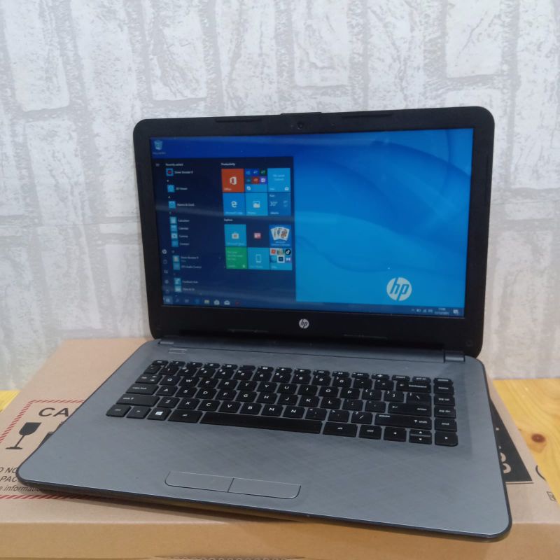 Hp 14-AF115AU,AMD A6-5200 Ram 4GB HDD 500GB vga Amd radeon HD8400/Amd Radeon R3 mulus