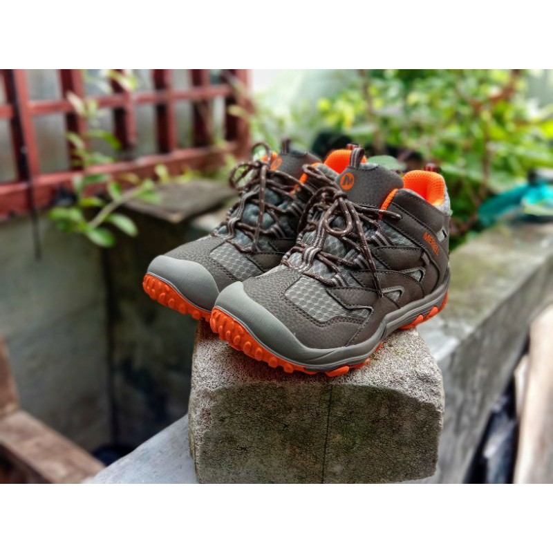 sepatu outdoor anak merrell original,waterproof