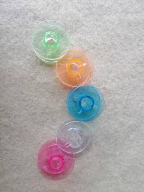 Bobbin / Spool Plastik Warna