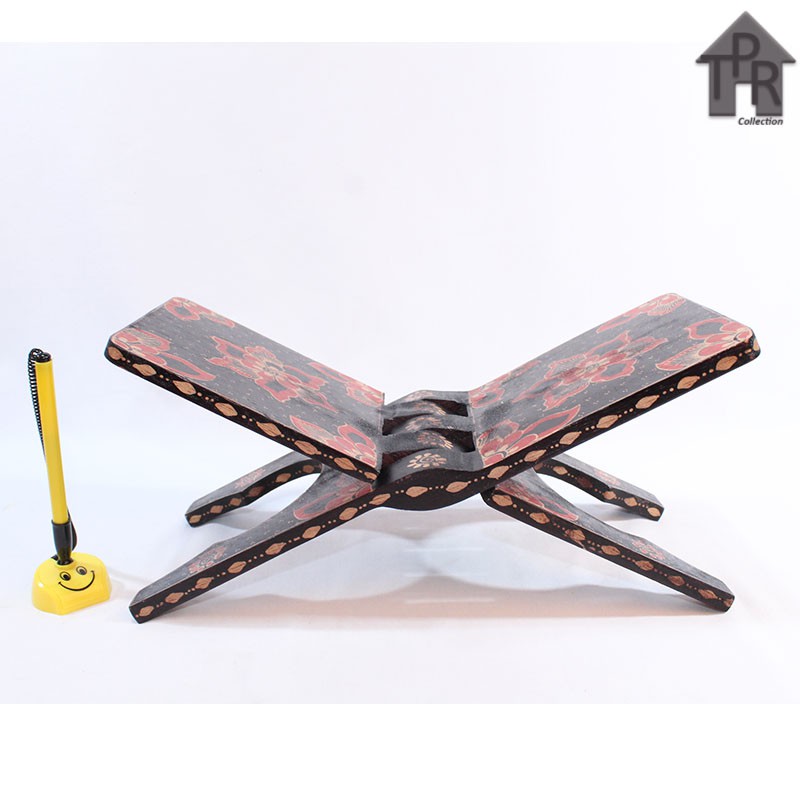 Rekal | Stand Buku Kayu Batik / Motif Bunga Mekar - L