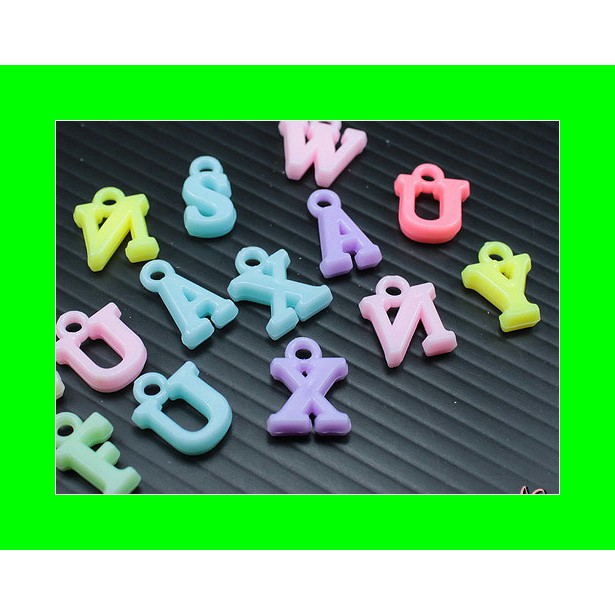 

100 Pcs Manik Plastik Huruf pastel 12 mm (MPA-050) TDD Craft