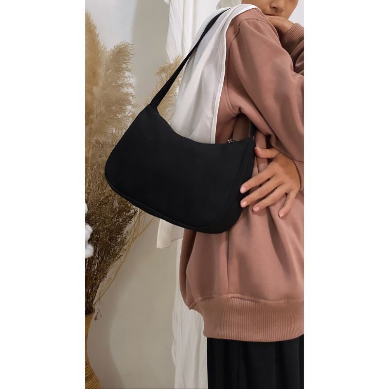 [BISA COD] Tas Selempang Slempang Sling Bag Bahu Canvas Elegan Wanita Korean Style Cocok Untuk OOTD