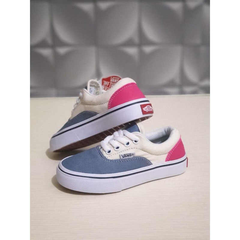 sepatu anak perempuan Vans Autentic White/Gray/Pink