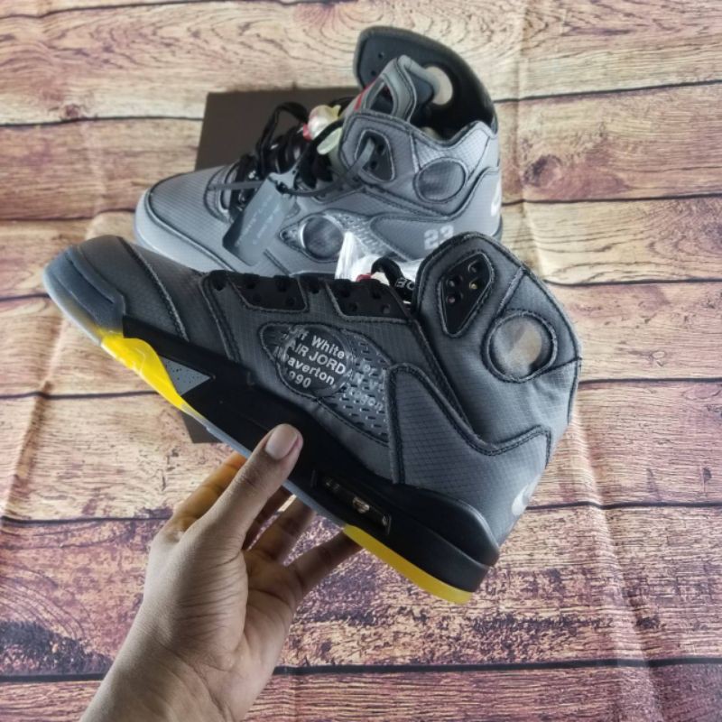 SEPATU PRIA NIKE AIR JORDAN 23 GREY GUM