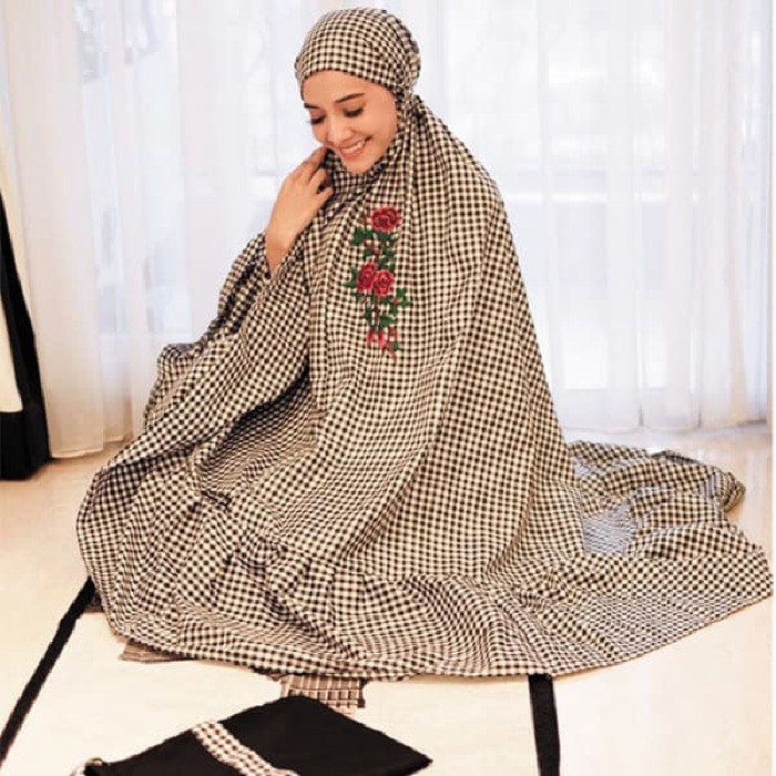 Termurah !!! Azurra Shop Zaskia Sungkar Jakarta - Zhanna Mukena Set Mekenah Dewasa Fashion Muslim