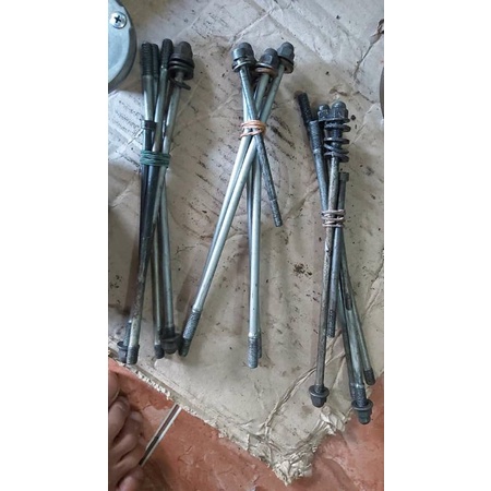 Baut Sunduk Tusuk Sate Ancer Blok Mesin Panjang Honda tiger Original Copotan Motor