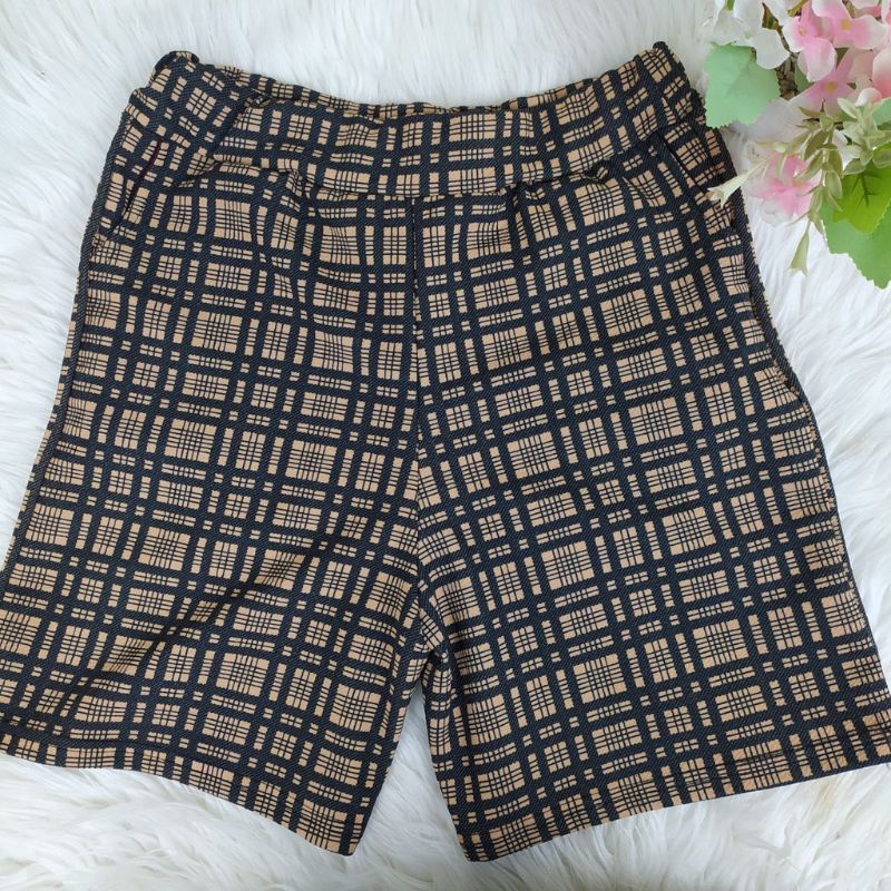 CELANA PENDEK KOREA / HOTPANTS KOTAK