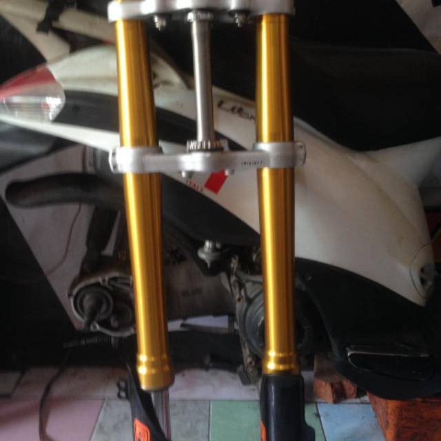 USD CRF150 L TAHUN 2018 DAN SEAL SAVER PENDEK