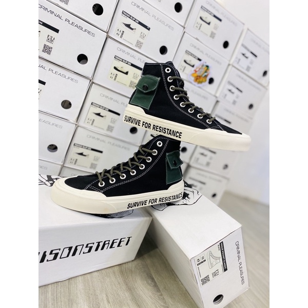 poison street vague pocket high