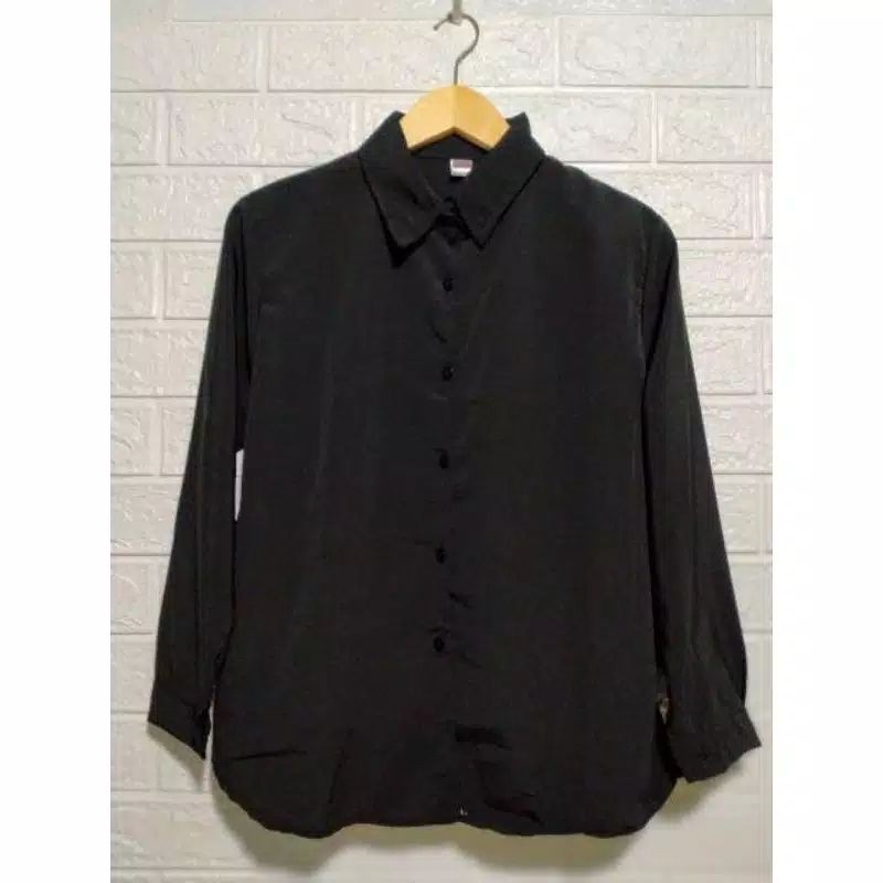 KEMEJA WANITA RAYON TWILL PUTIH DAN HITAM