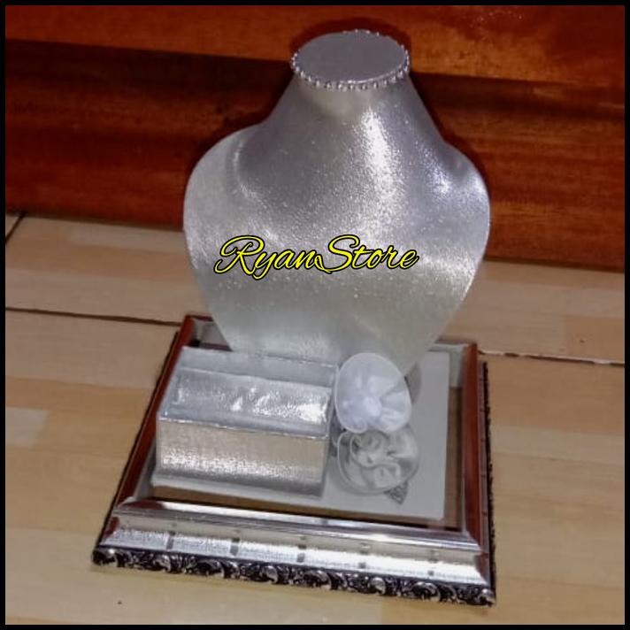 Kotak Hantaran Tempat Perhiasan Kalung & Cincin