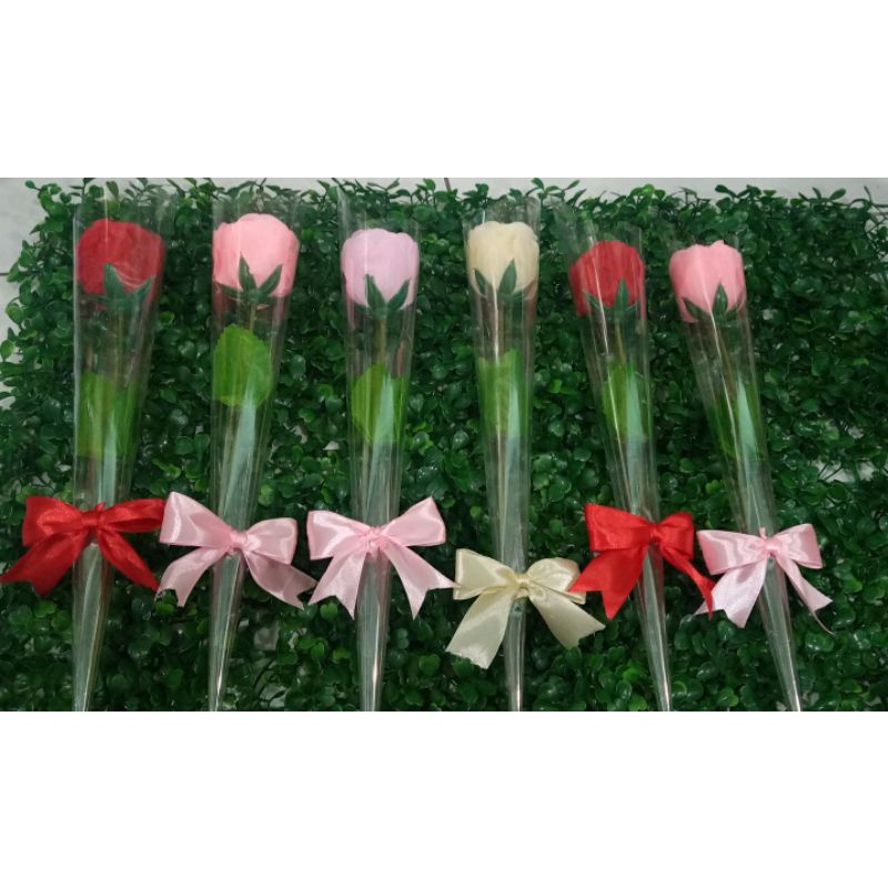 buket bunga mawar satu tangkai bunga plastik singgle buket mawar