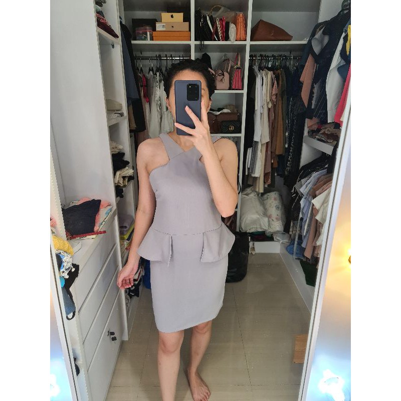 PRELOVED peplum dress grey
